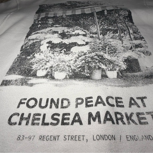 Women’s XS Hollister Crew Neck Sweatshirt Oversized PEACE London Market Plants - Picture 13 of 13